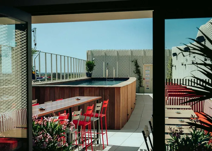 Jost Hostel Montpellier Centre St Roch